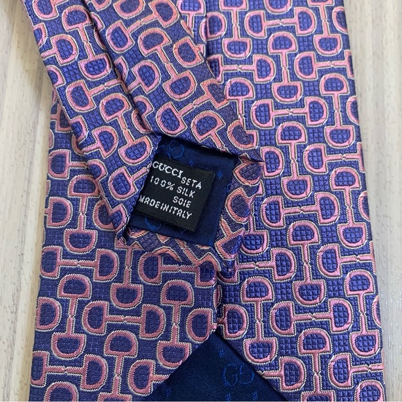 Authentic Gucci Silk Tie in Lavender & Pink EUC - Picture 6 of 7